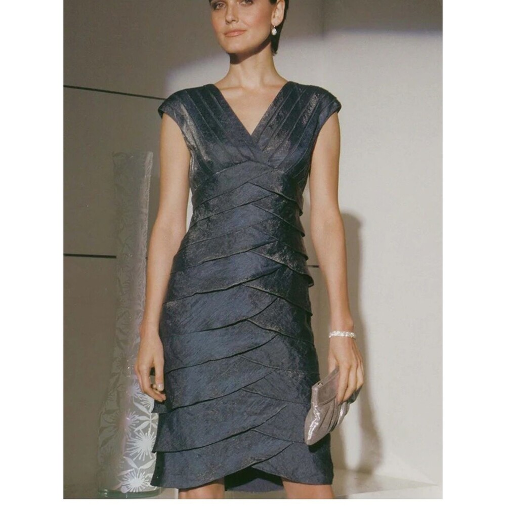 Adrianna Papell Slate Blue Layered V-Neck Midi Dress Size 4